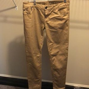 Celebrity pink skinny tan pants